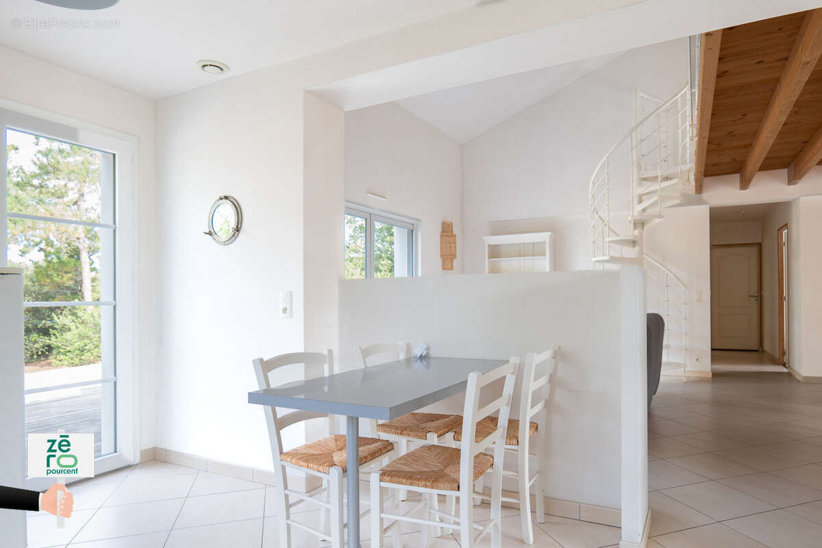 Maison à SAINT-HILAIRE-DE-RIEZ