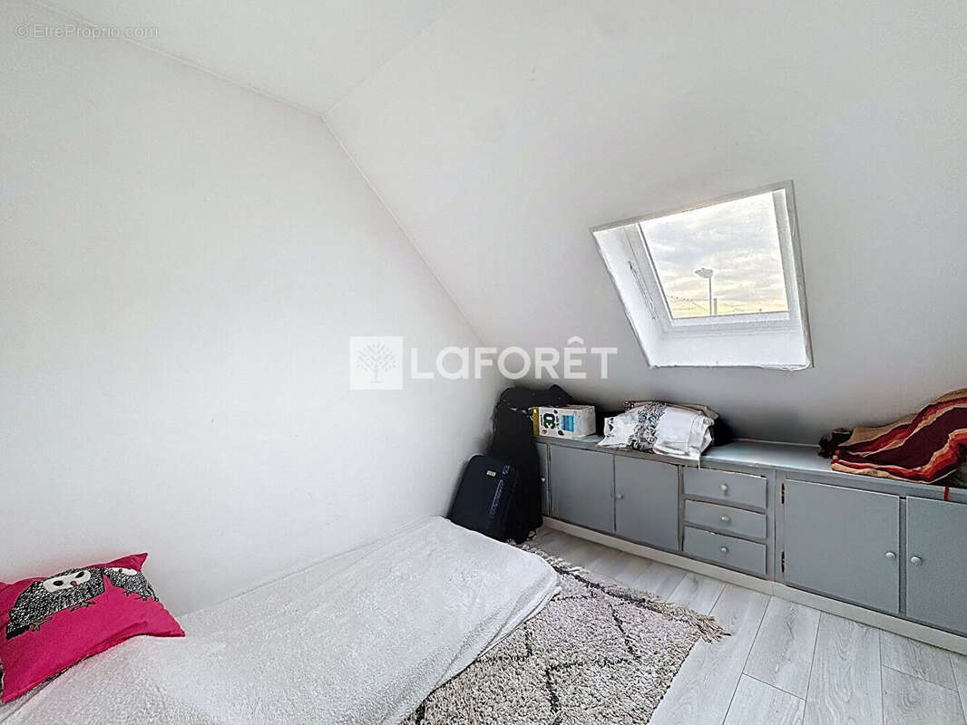 Maison à BONNEUIL-SUR-MARNE