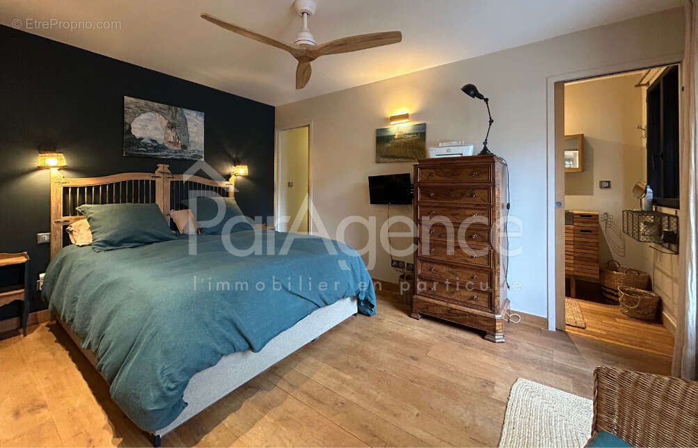 Maison avec piscine chauffée et jardin   Centre-ville de Saint-Palais-sur-Mer - photo 12