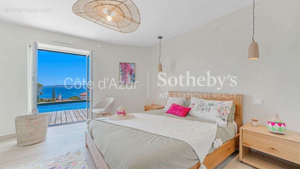 Les Issambres villa de luxe avec vue mer panoramique e vue Saint-Tropez - photo 9