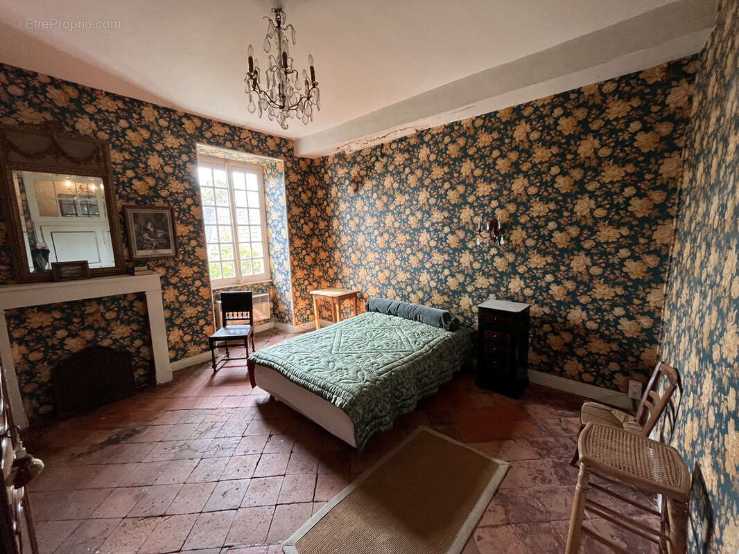 Maison à SAINT-GERAND-LE-PUY