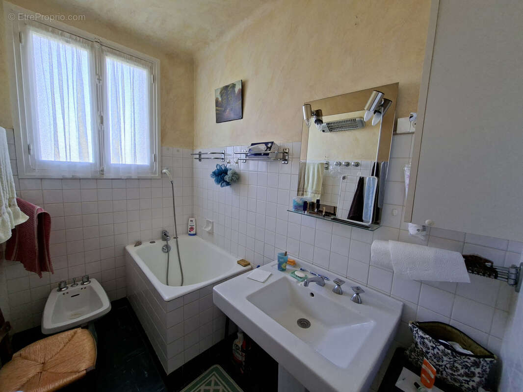 Belle maison - photo 12