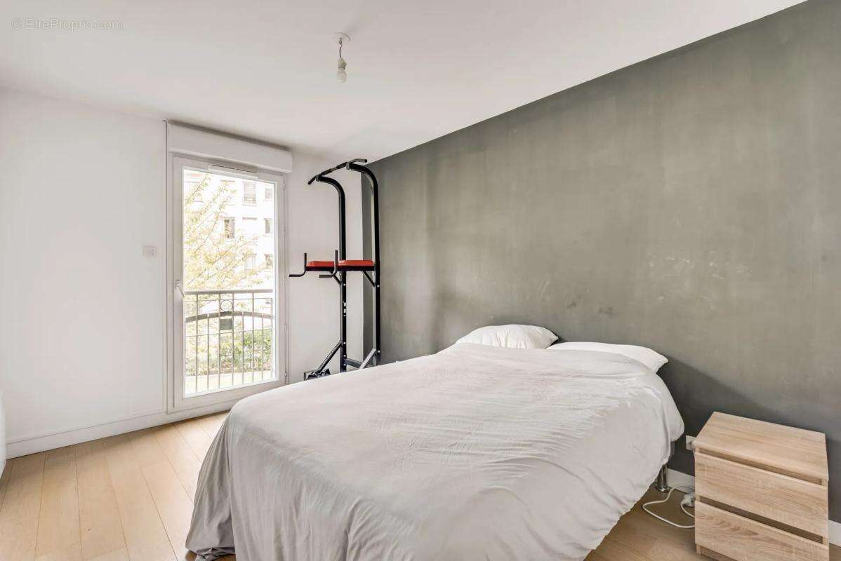 Appartement à ISSY-LES-MOULINEAUX