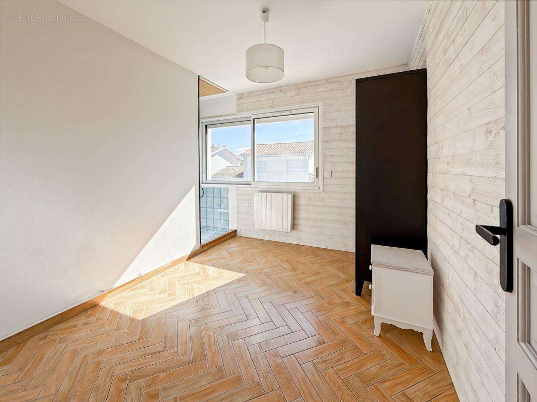 Maison à LE HAILLAN