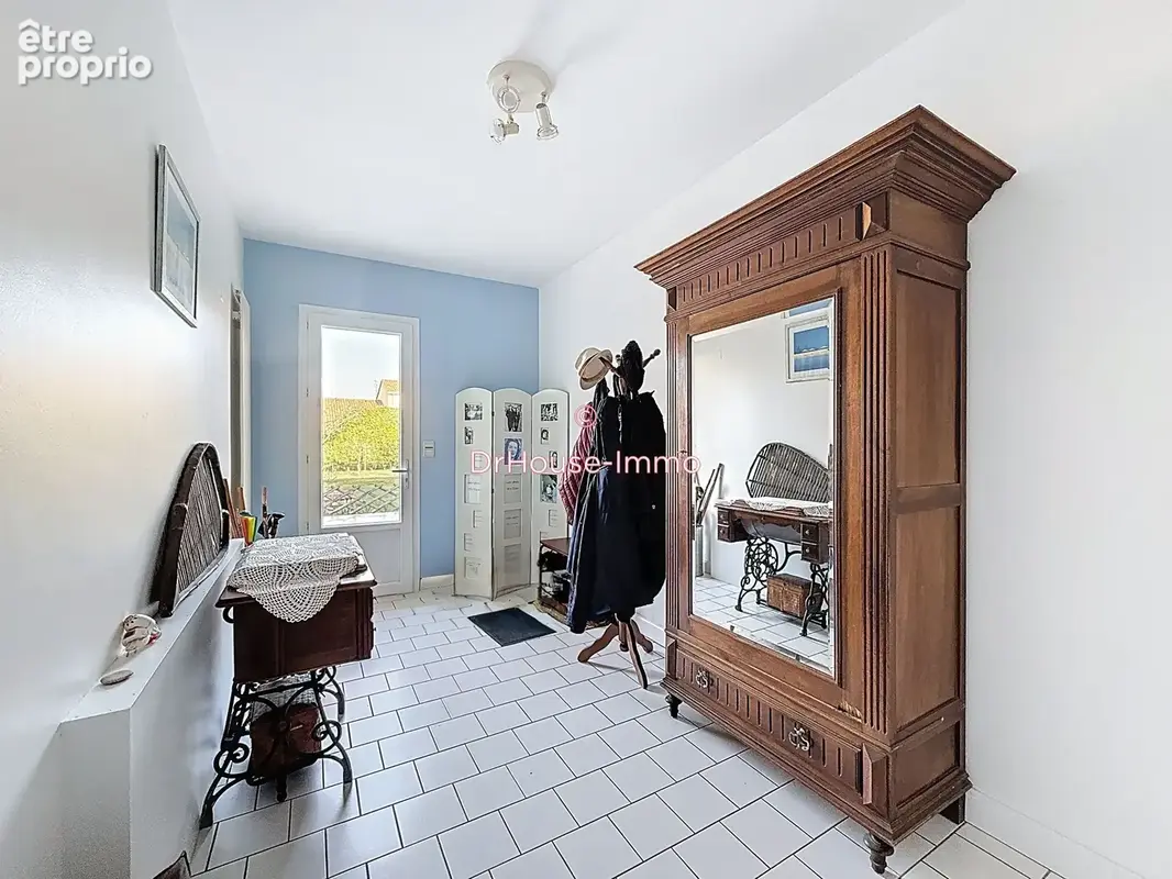 Maison 239 m² à Bergerac  - photo 6