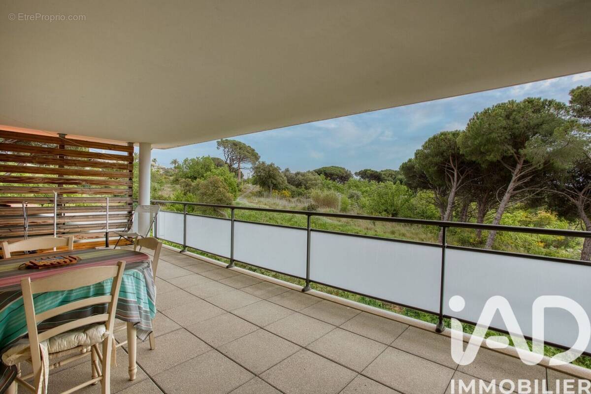 Photo 1 - Appartement à FREJUS