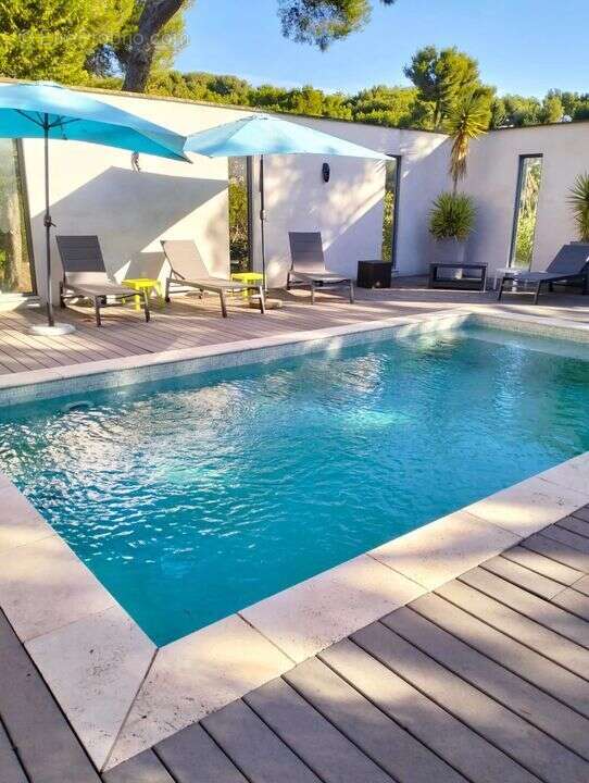 Maison à CARRY-LE-ROUET