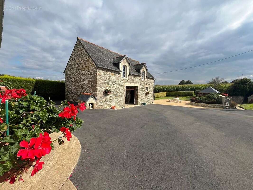 Maison à SAINT-BRANDAN