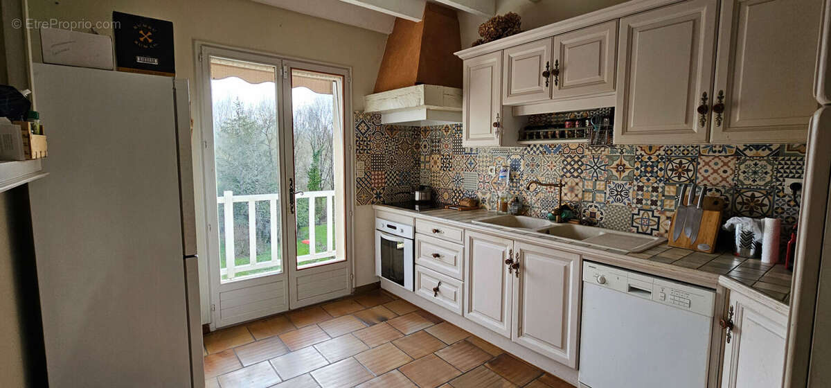 Maison à CASTILLON-LA-BATAILLE