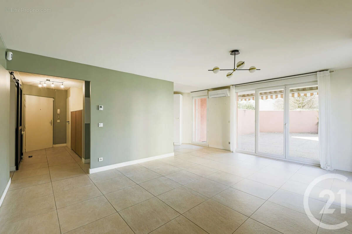 Appartement à ECHIROLLES