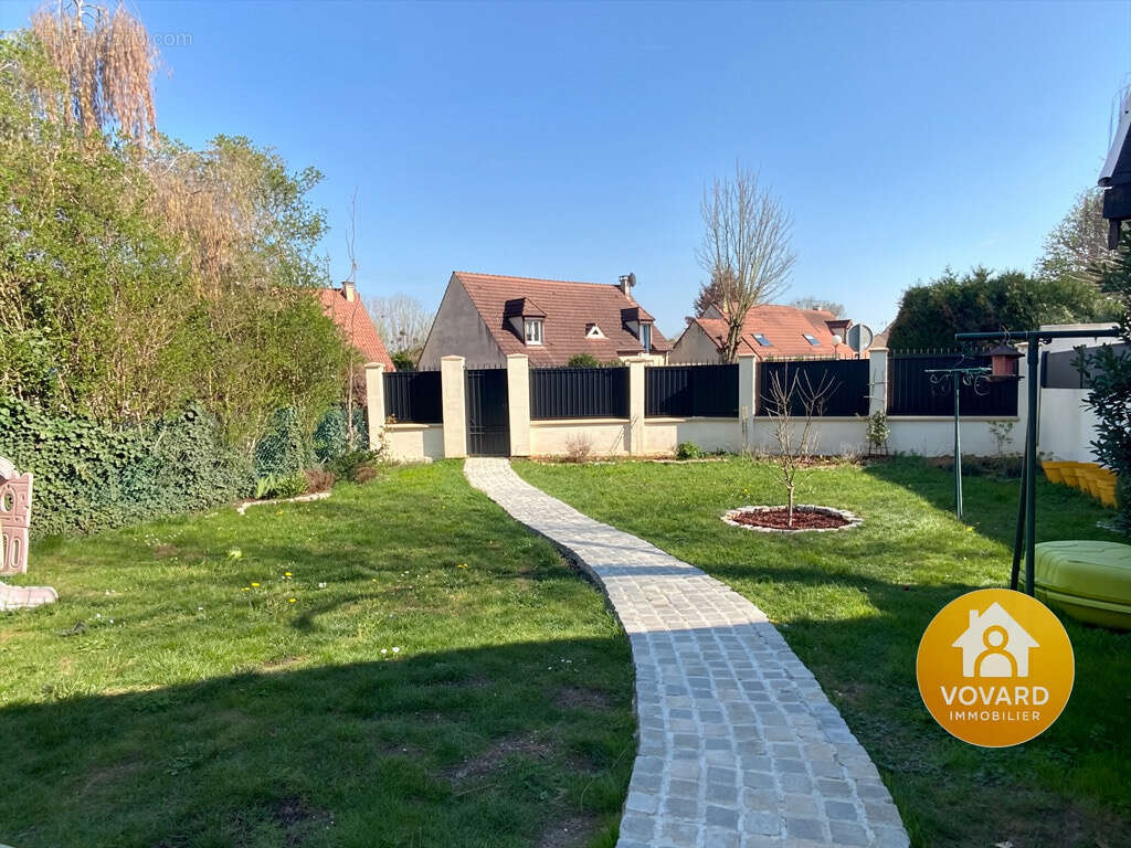 Maison à SAINT-BRICE-SOUS-FORET