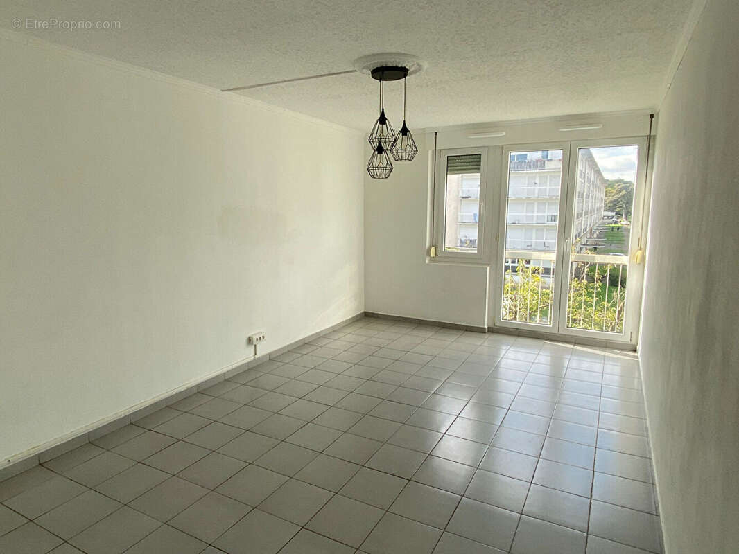 Appartement à SARCELLES
