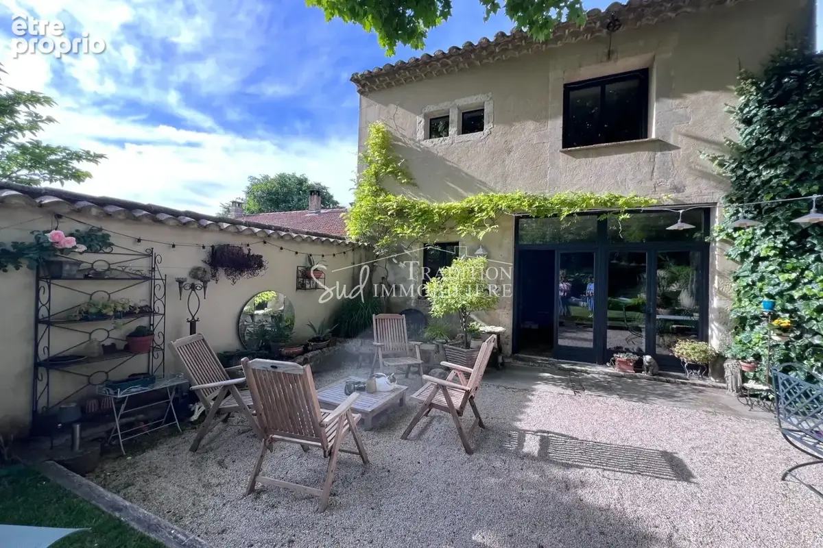 Maison 8 pièces 200 m² à vendre à Saint-Remy-De-Provence (13210) - photo 8