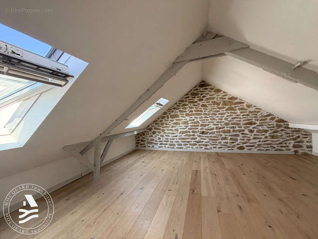 Maison de caractère, entièrement rénovée avec goût - photo 8