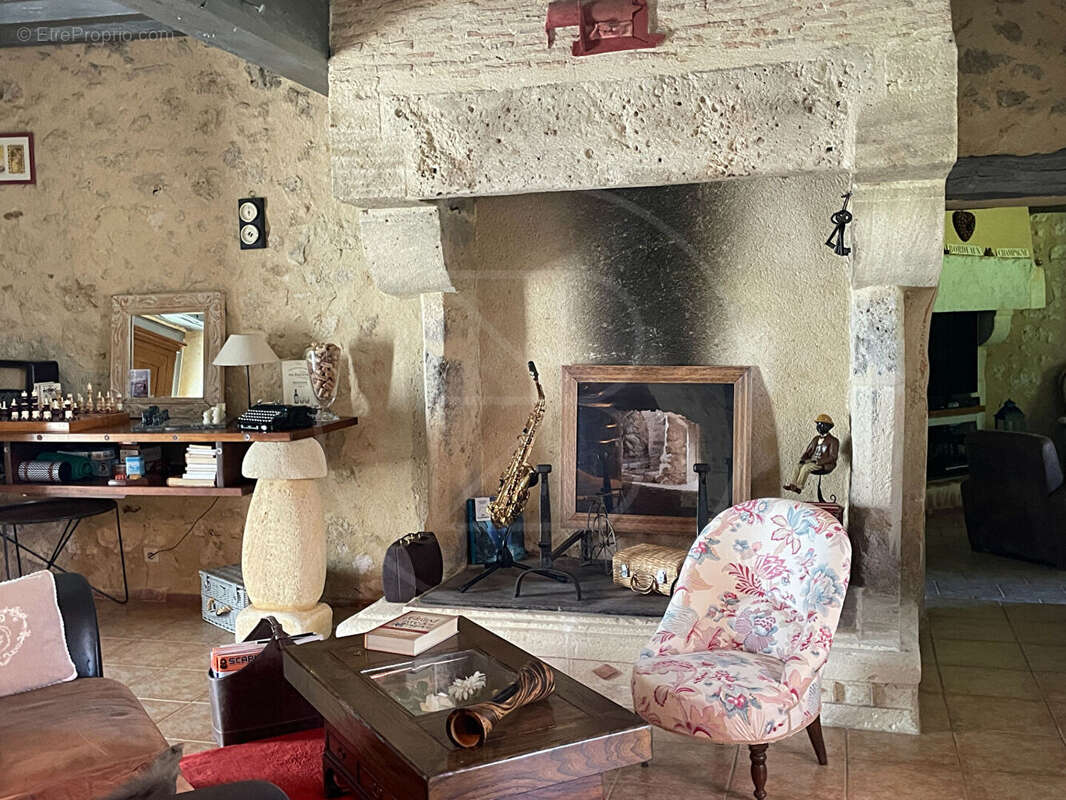 Maison à CADILLAC