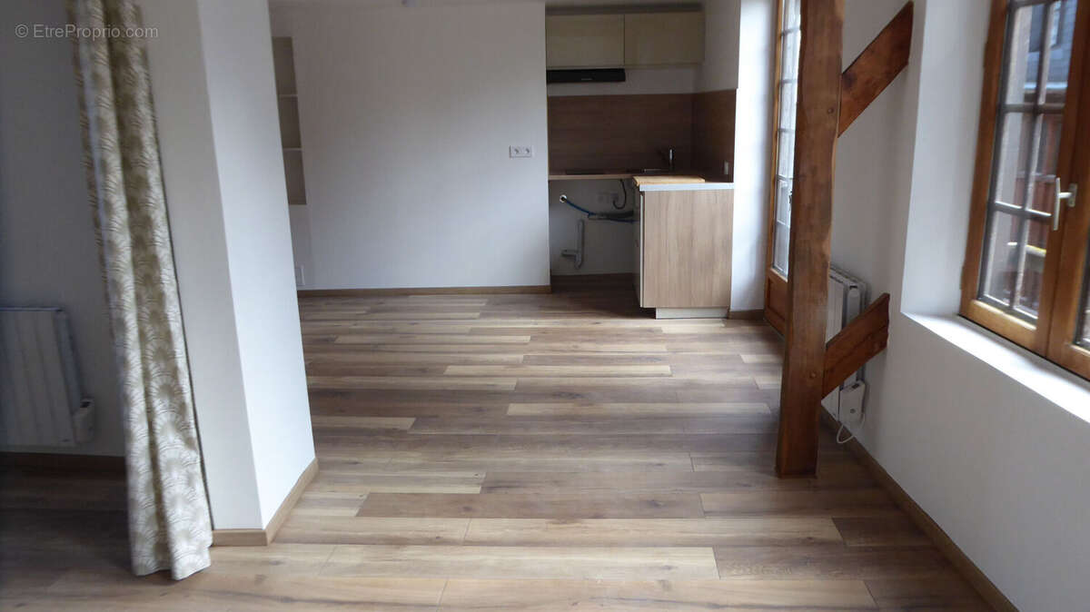 Appartement à PONT-L&#039;EVEQUE