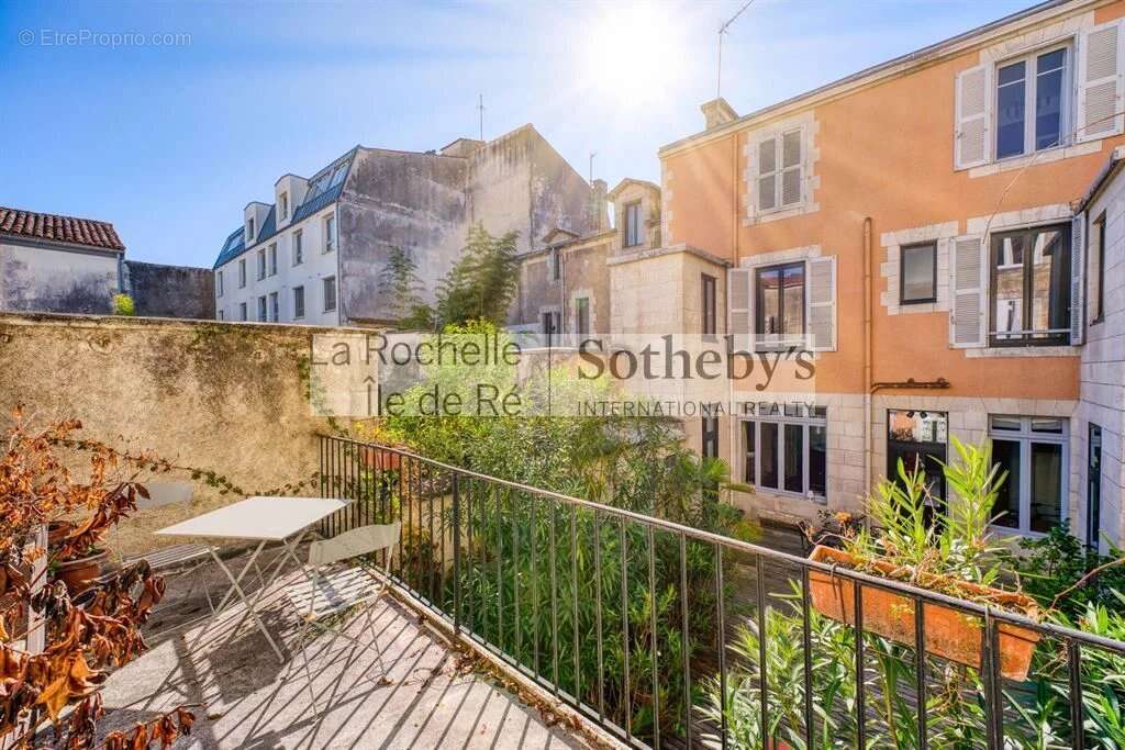 Maison à LA ROCHELLE