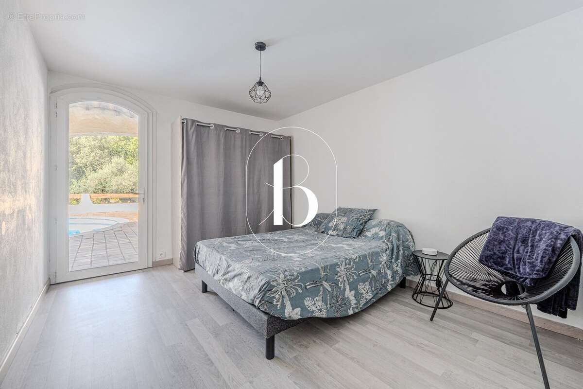 Maison 130 m² à Saint-Michel-D'euzet  - photo 22