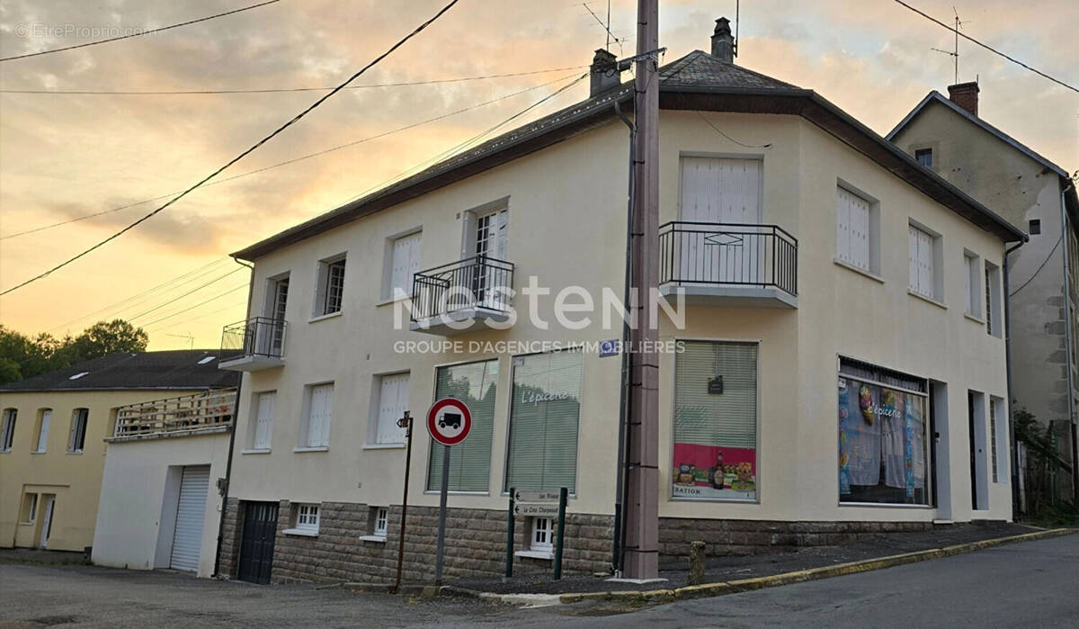 Maison à LA COURTINE