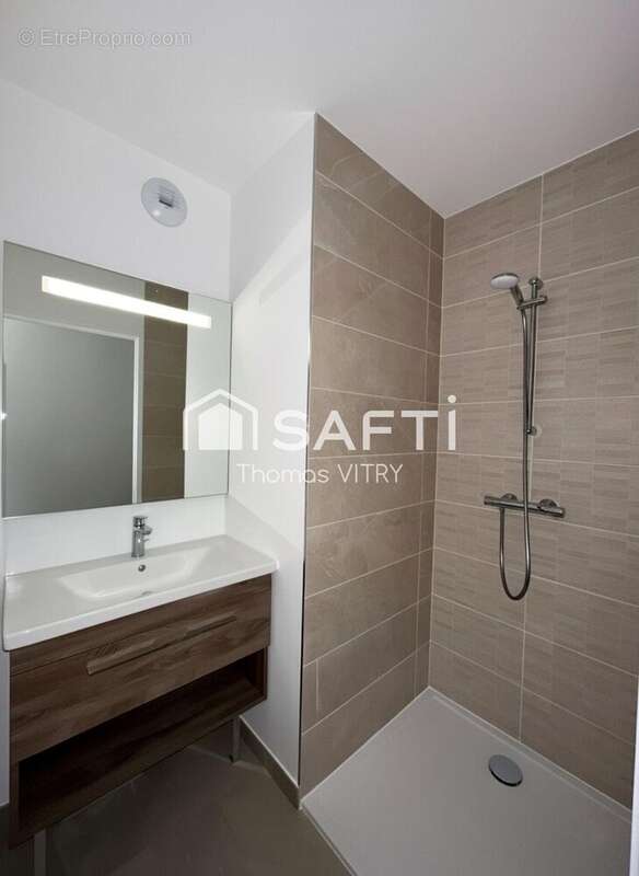 Photo 8 - Appartement à VILLEMOMBLE