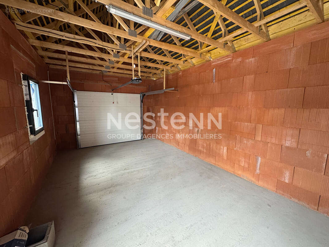 Maison à LES MONTILS