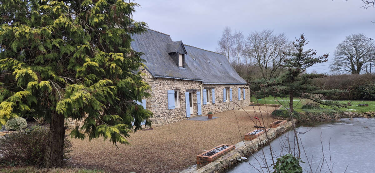 Maison à LA ROUAUDIERE