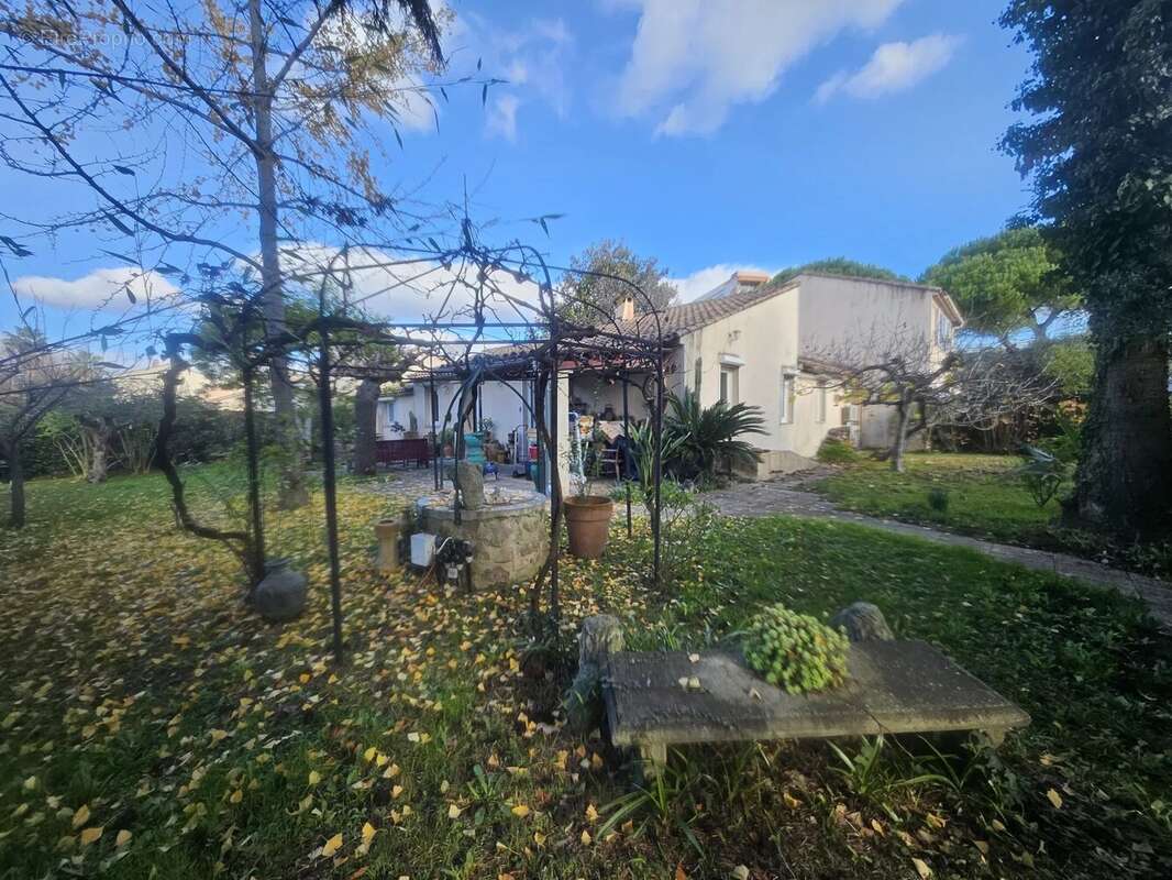 Appartement à LE CANNET