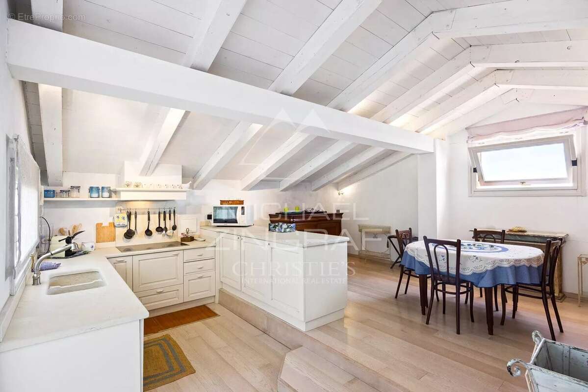 Maison à ANTIBES