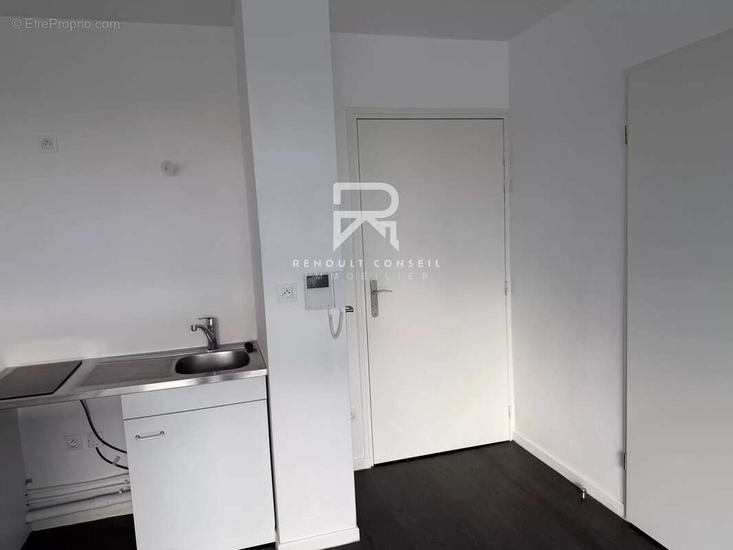 Appartement à SAINT-ETIENNE-DU-ROUVRAY