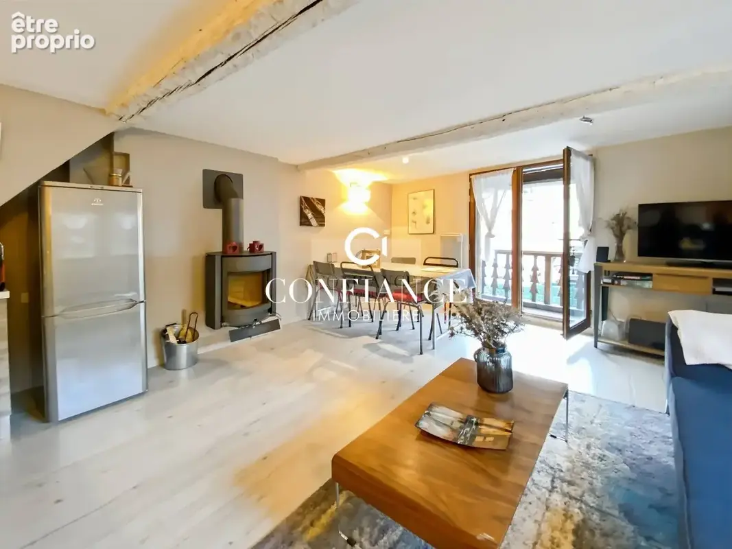 Appartement à SAINT-ETIENNE-DE-TINEE