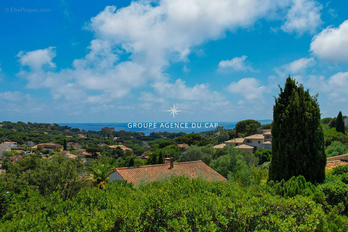 Maison à LES ISSAMBRES