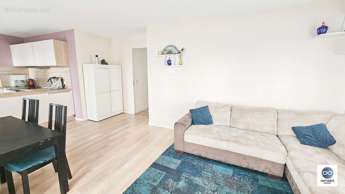 Appartement à RIS-ORANGIS