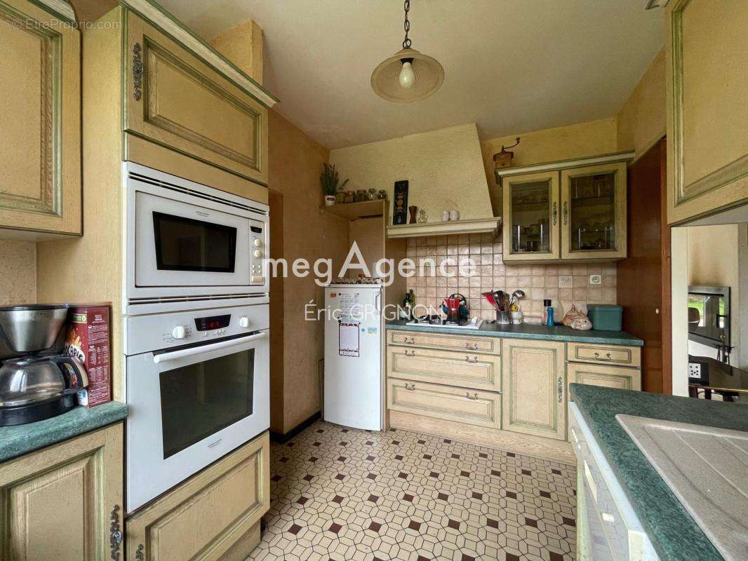 Maison à LE GIROUARD