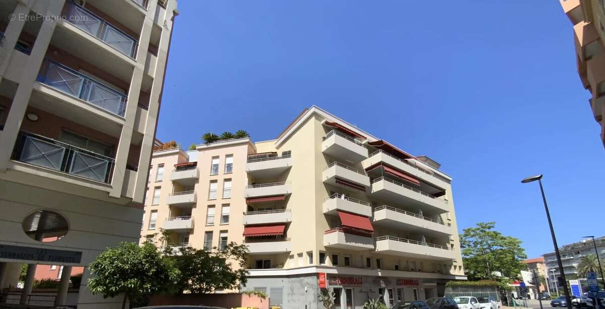 Appartement à MENTON