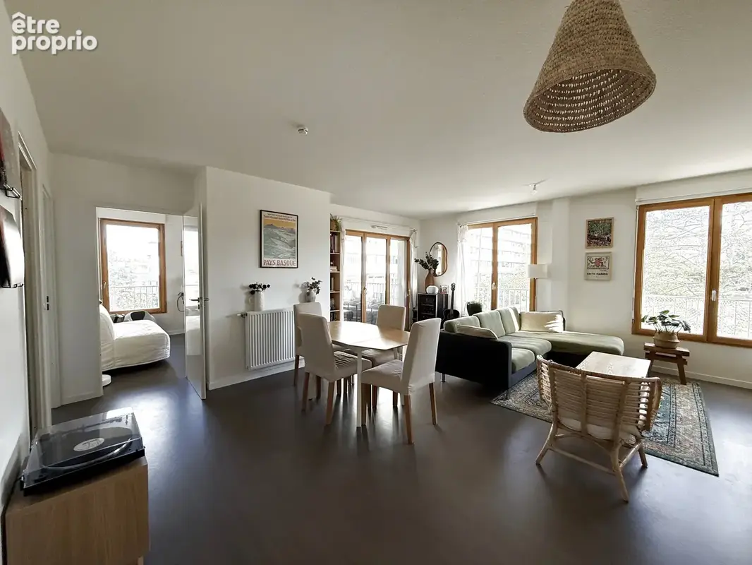 T3 69m 2 avec terrasse et parking - photo 2