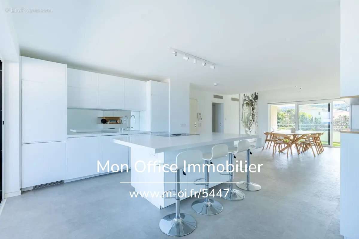 Appartement à MARSEILLE-8E