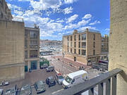 Appartement à MARSEILLE-2E