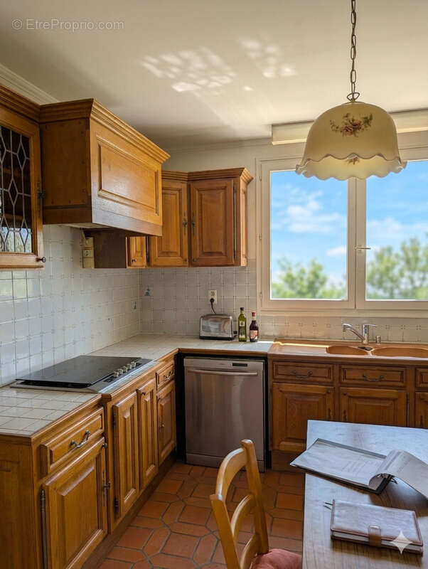 Maison à VILLOSANGES