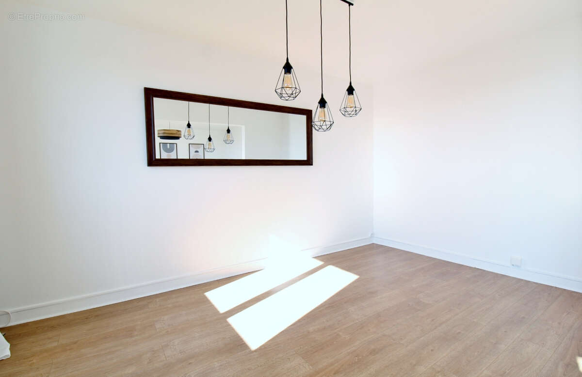 Appartement 80 m2, parking, cave, balcon... - photo 4