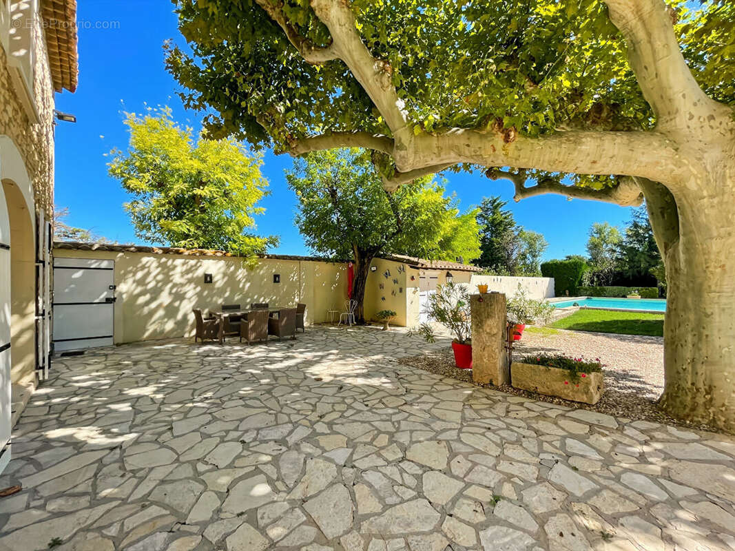 Maison 250m² à tarascon - photo 10