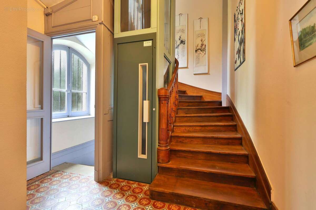 Photo 9 - Maison à ECULLY