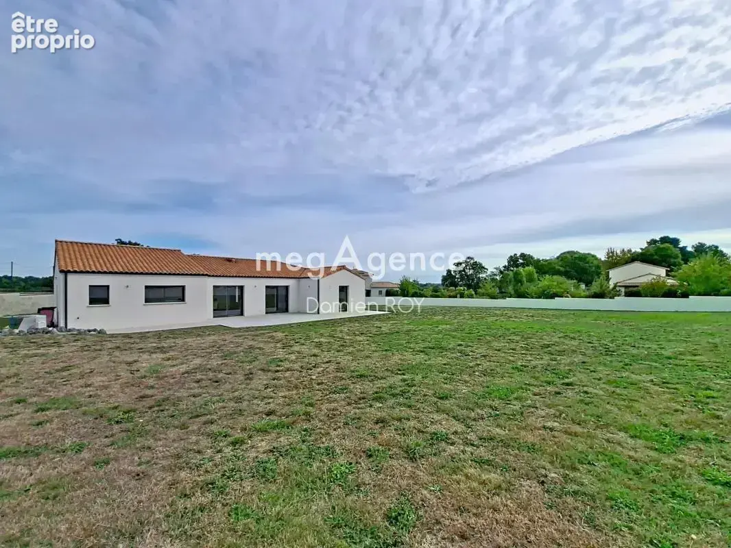 Maison contemporaine de 2023 – Saint-Macaire-en-Mauges - photo 13