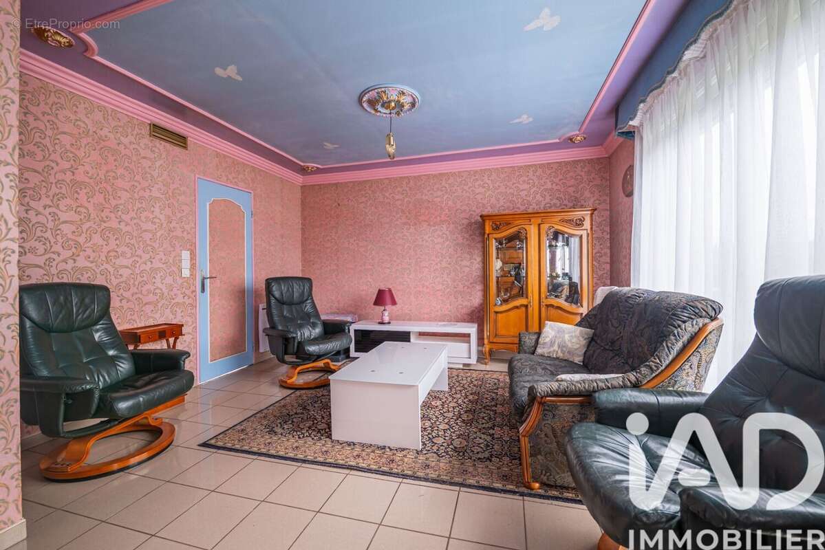 Photo 3 - Maison à YVRE-L'EVEQUE