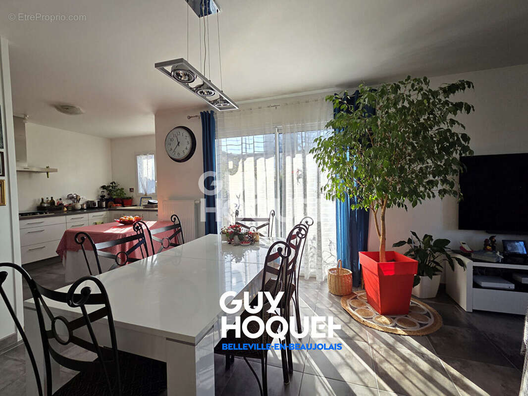 Maison à BELLEVILLE