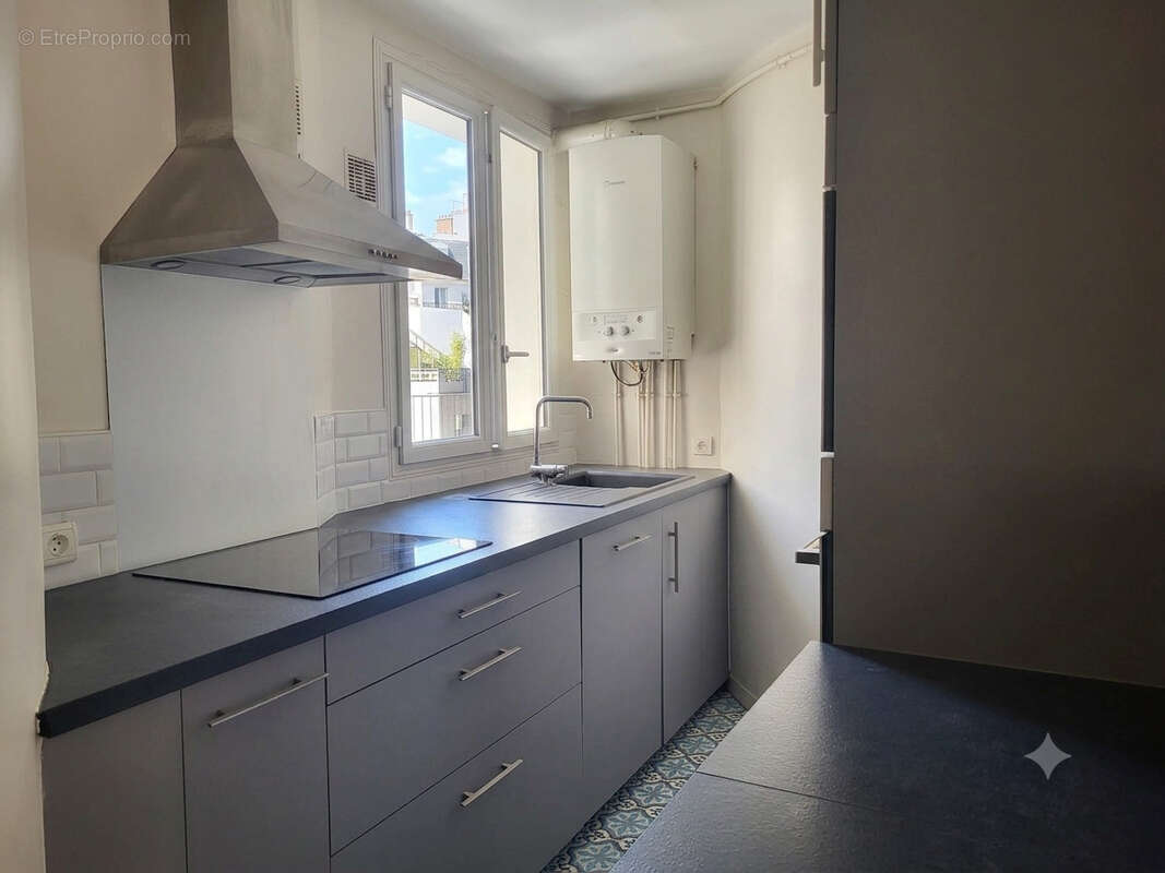 75018 paris -  appartement 3 pièces 63 m2   lamarck-caulaincourt / montmartre - photo 3