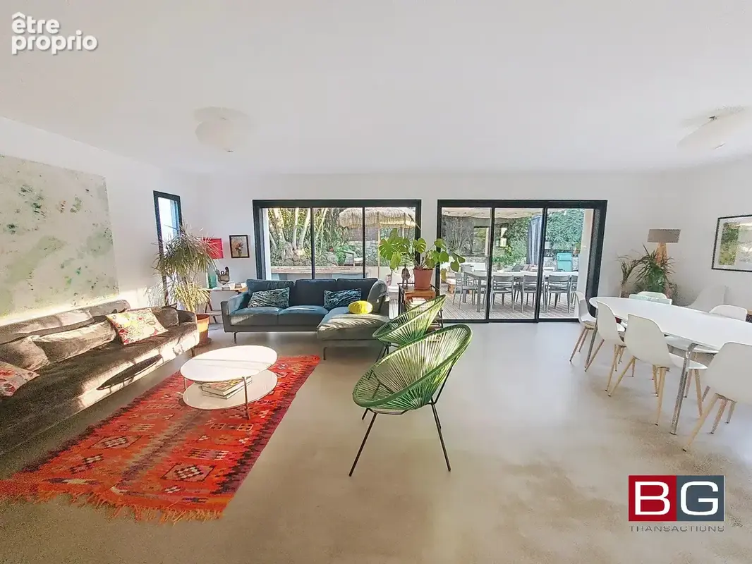 Vallauris "proche centre" Villa de style contemporain - photo 4