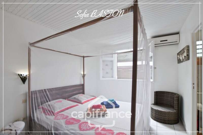 Maison à LES TROIS-ILETS