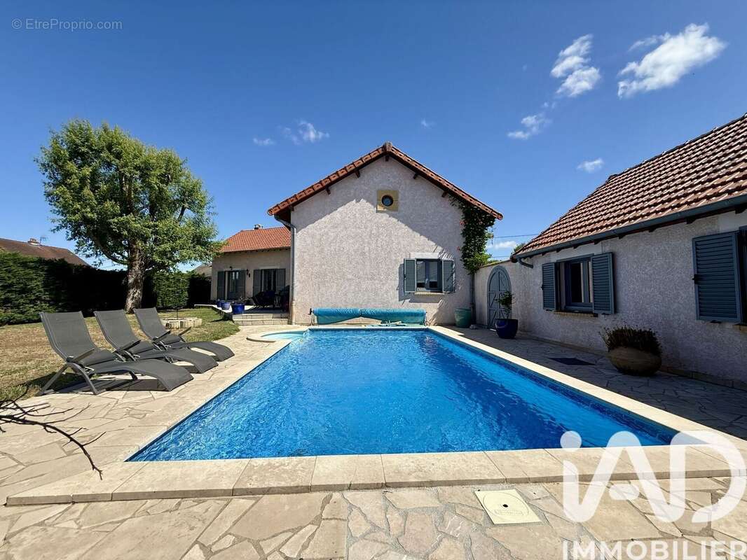 Photo 2 - Maison à DIGOIN