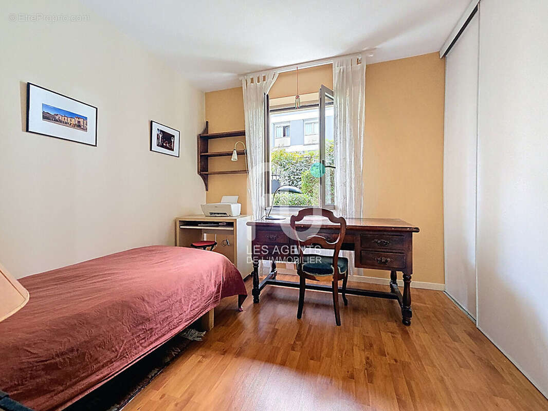 Maison à ASNIERES-SUR-SEINE