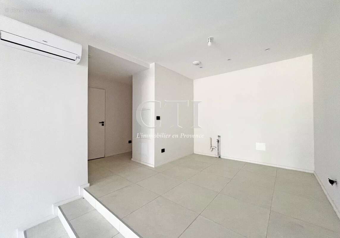 Appartement T3 70.80 m² Résidence "Les Terrasses du château" - photo 6